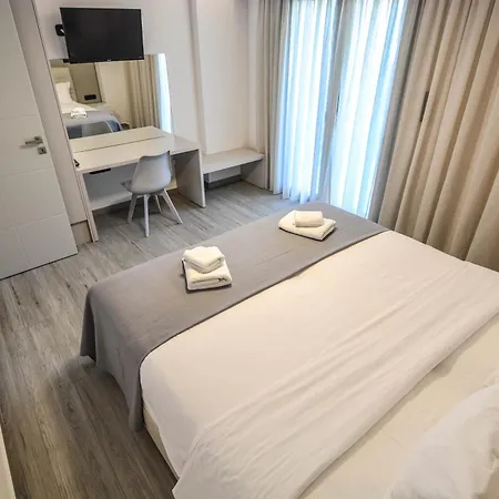 Dreamy Bay 4* קסילוקסטרו