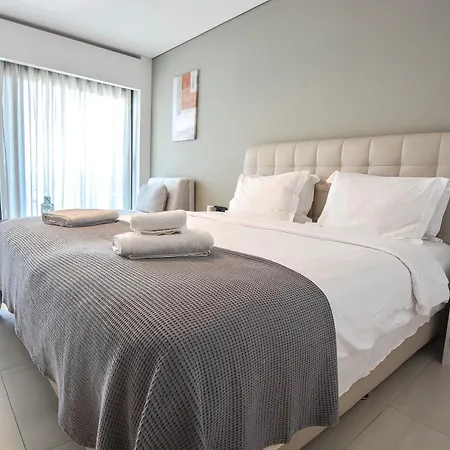 Dreamy Bay Apartahotel 4*