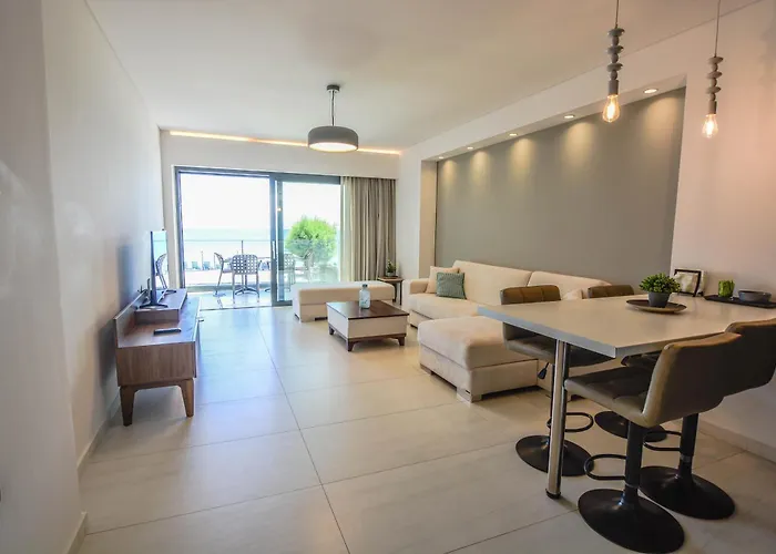 Dreamy Bay Apartahotel 4*