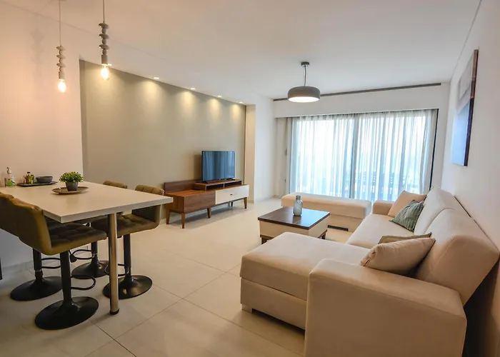 Апарт-отель Dreamy Bay 4*